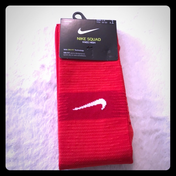 nike dri fit soccer socks youth